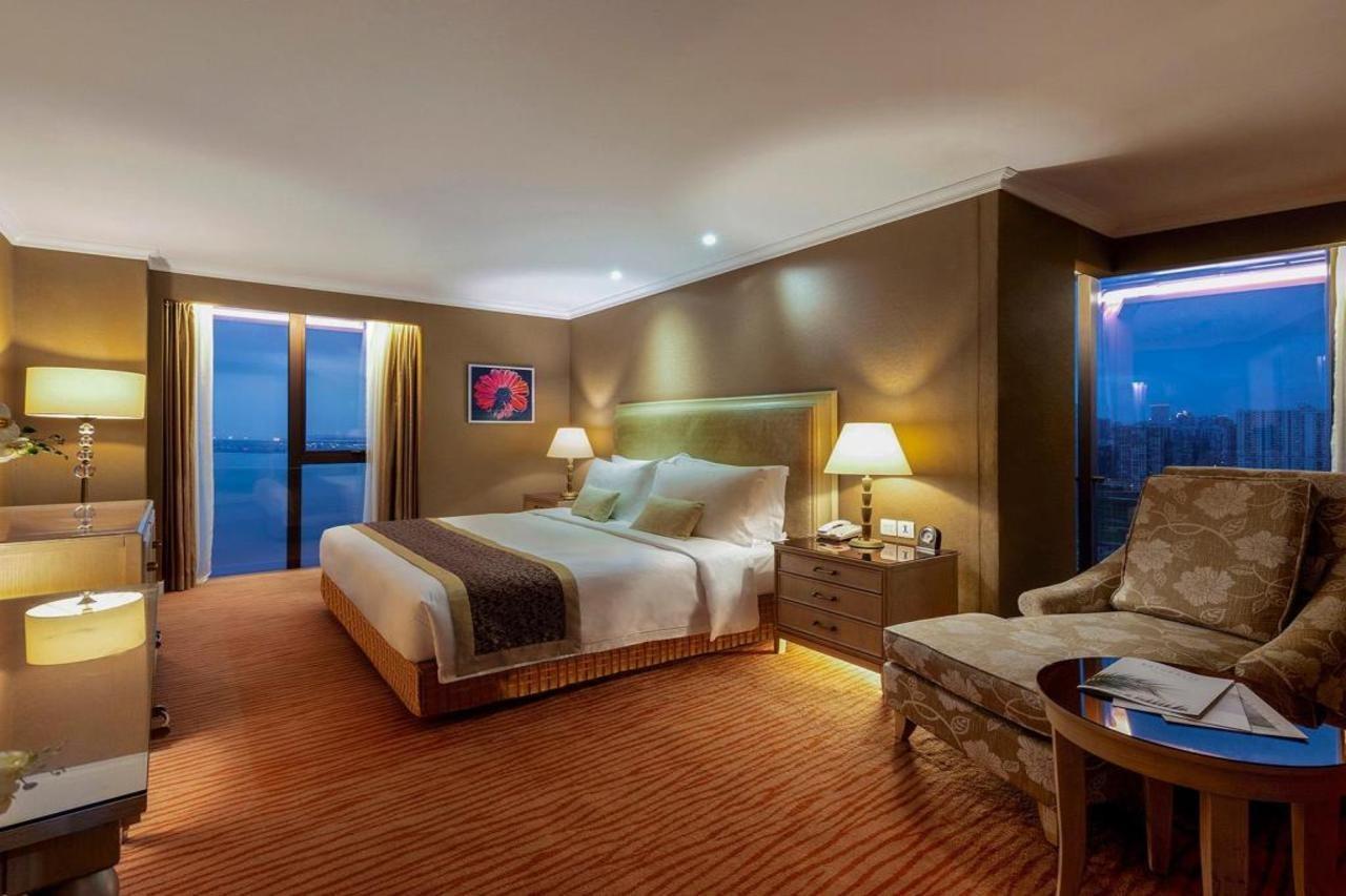 Similan Hotel Zhuhai-Gongbei Port Экстерьер фото